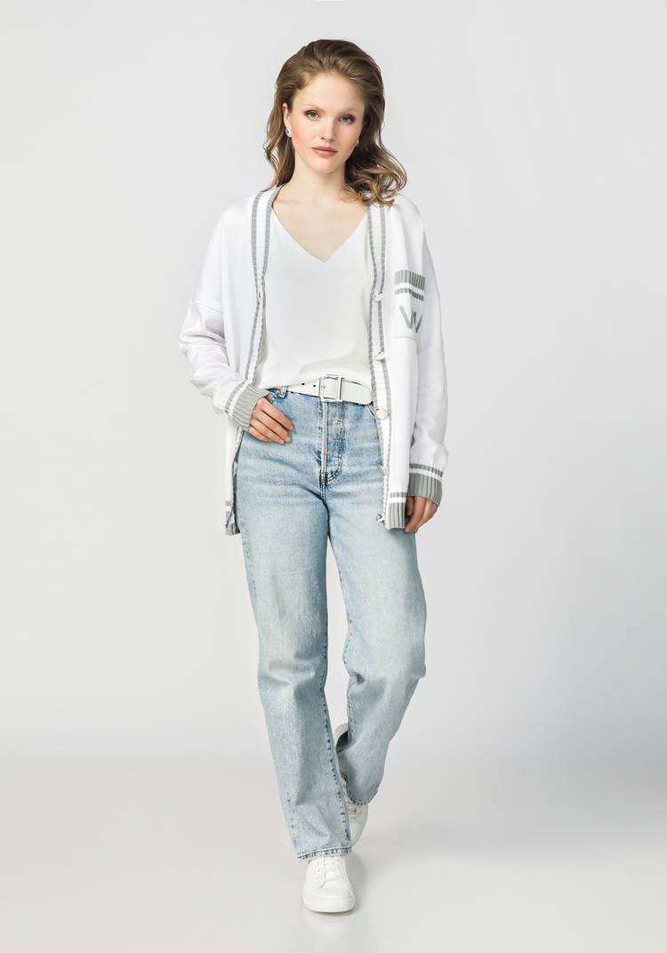 Кардиган с карманом на груди и логотипом шир.  750, рис. 17