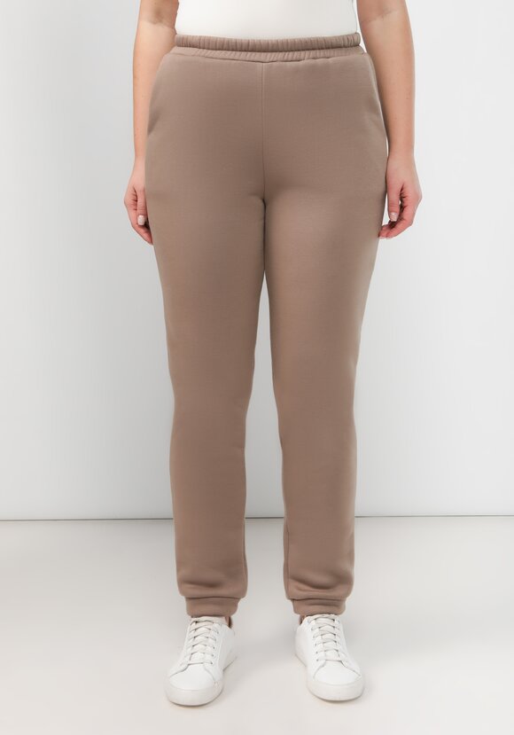 Брюки прямые утепленные на резинке шир.  580, рис. 14