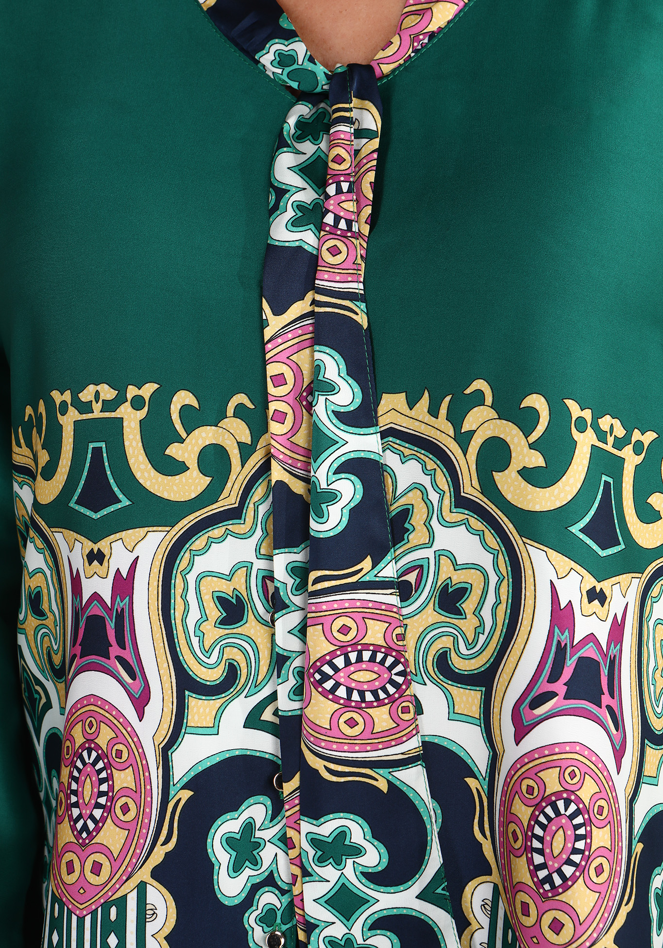 Блуза классическая с бантом "Жасмин" Victoria, размер 52, цвет зелёный - фото 4