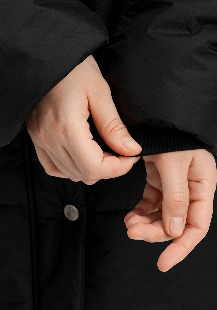 Пальто удлиненное с меховым капюшоном шир.  750, рис. 27