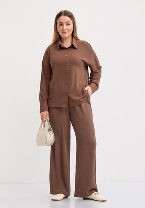 Брюки широкие на резинке по талии