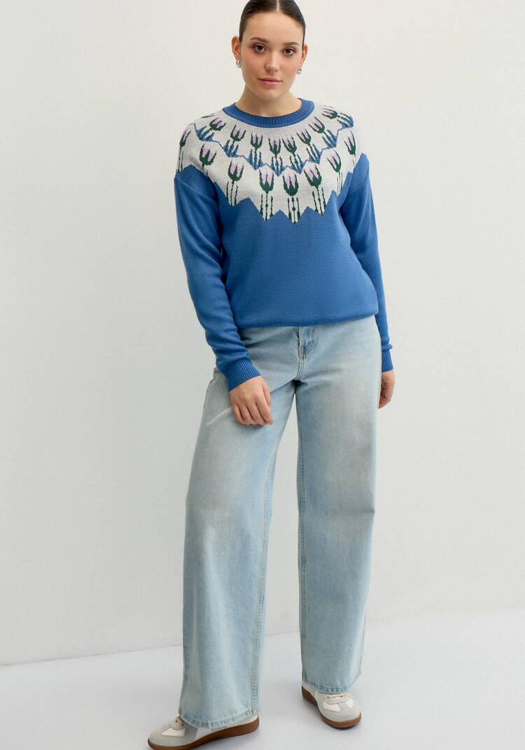 Джемпер с цветочным рисунком по горловине шир.  750, рис. 8