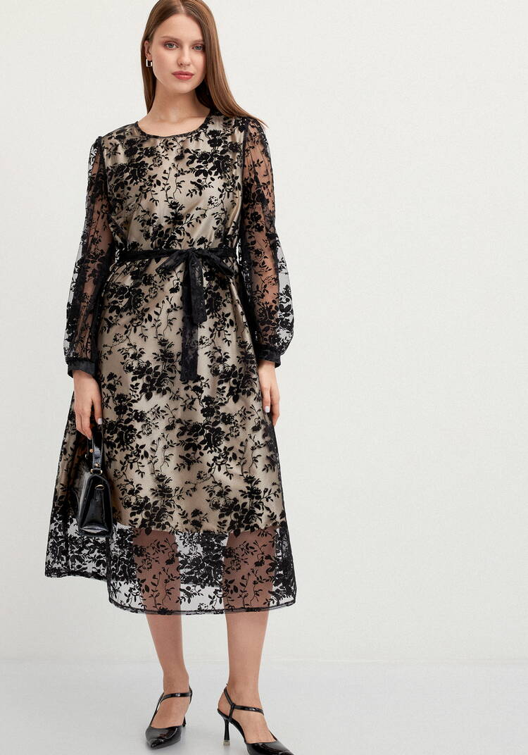 Платье из бархата свободного кроя шир.  750, рис. 7