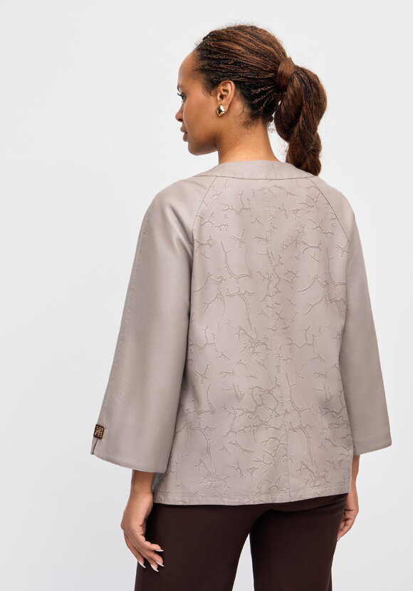 Куртка из премиальной экокожи шир.  580, рис. 3