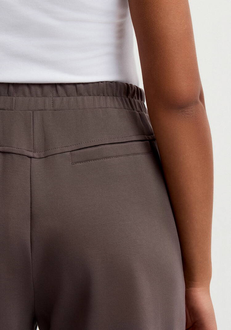 Брюки трикотажные со стрелками шир.  750, рис. 6