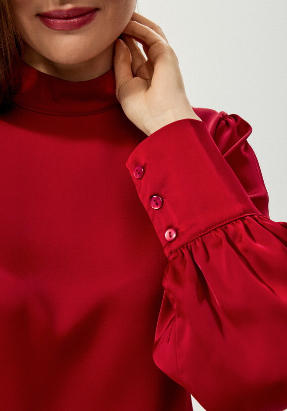 Блуза шелковая с пуговицами на вороте шир.  580, рис. 12