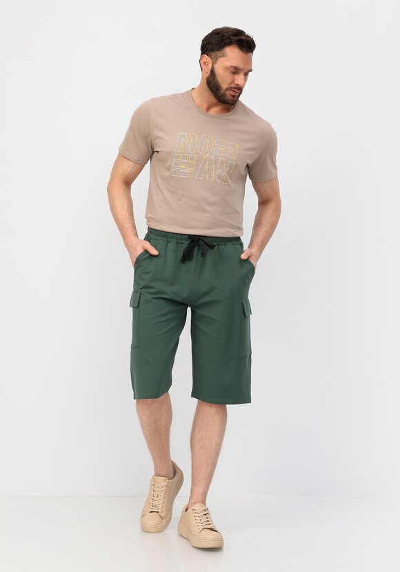 Шорты с боковыми накладными карманами шир.  580, рис. 15