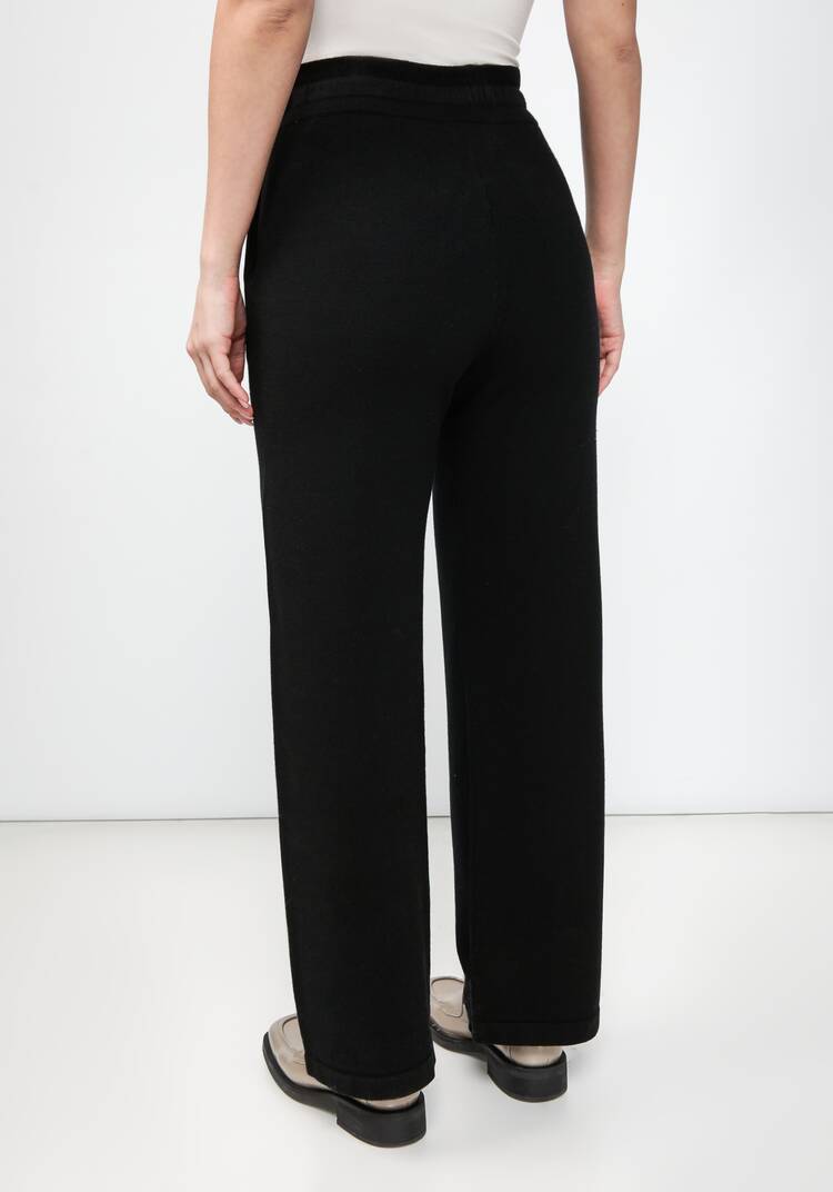 Брюки на резинке с вязаными карманами шир.  750, рис. 3