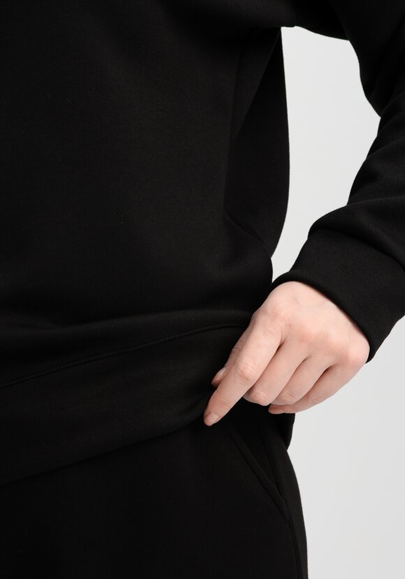 Спортивный костюм Беата шир.  580, рис. 9