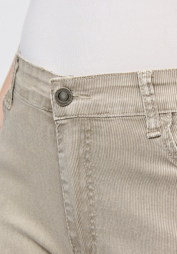 Брюки прямого кроя Инга шир.  580, рис. 5