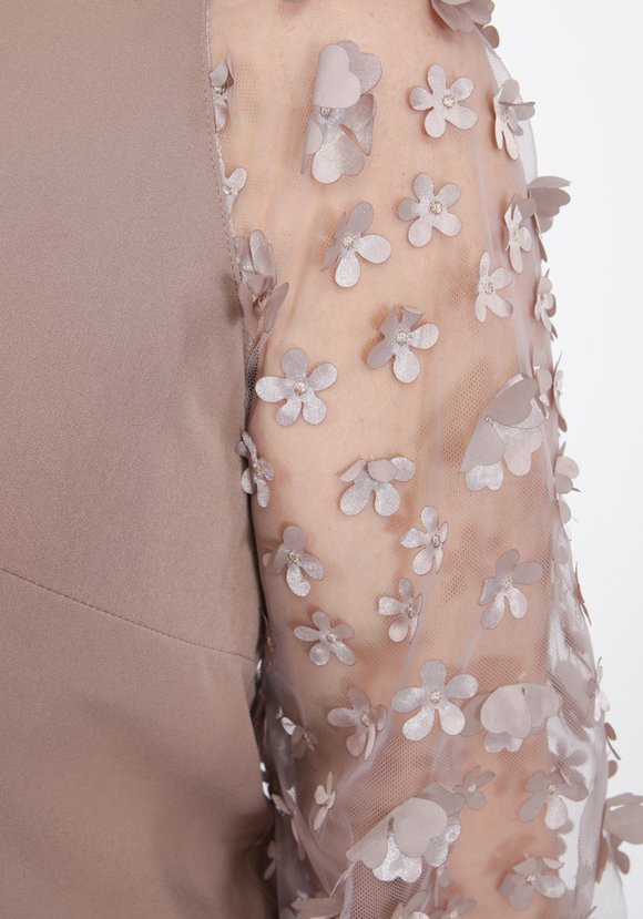 Платье коктейльное из комбинированной ткани шир.  580, рис. 18