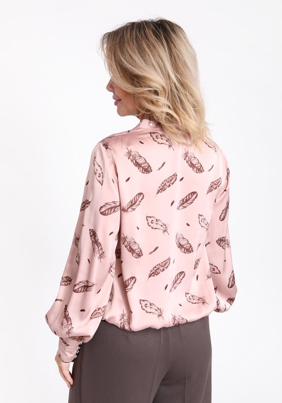 Блуза с принтом перышки шир.  580, рис. 6