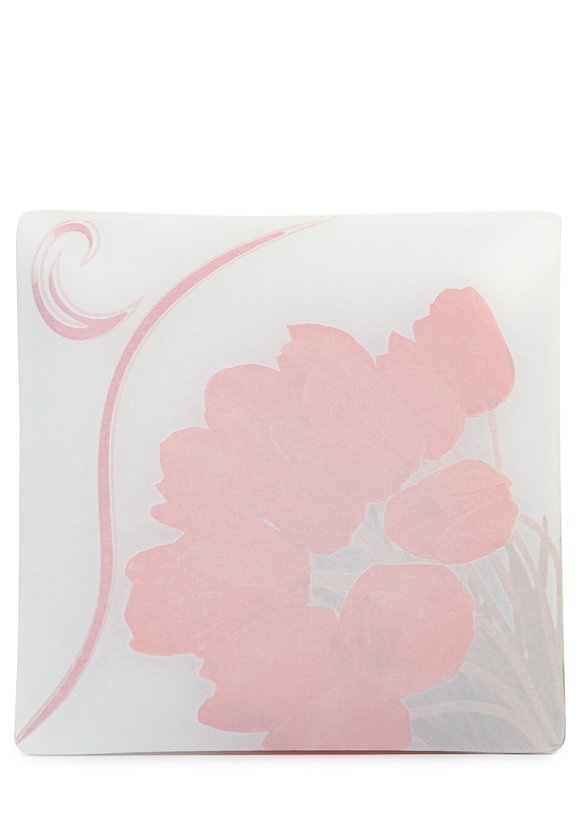 Набор из 6 тарелок и 1 блюда шир.  580, рис. 19