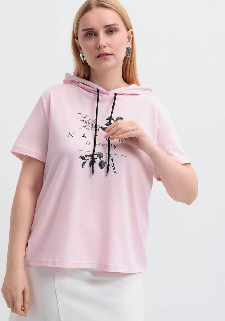 Футболка с капюшоном и принтом шир.  750, рис. 6