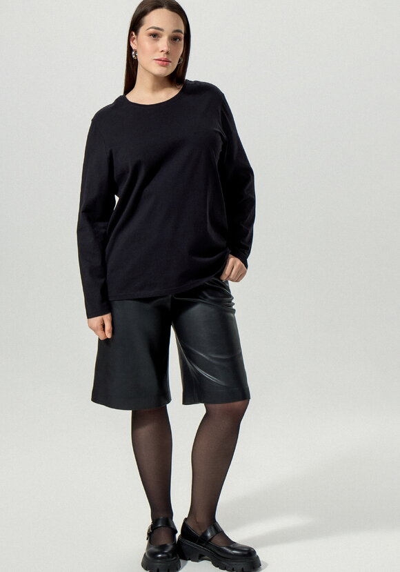 Лонгслив с круглой горловиной шир.  580, рис. 12