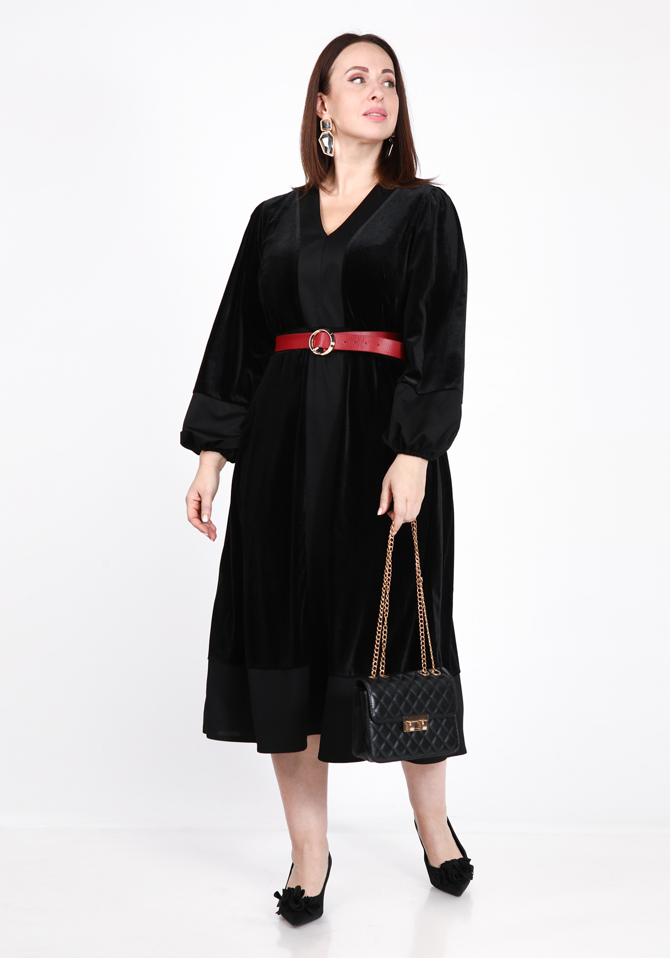 Платье велюровое с v-образным вырезом Polina Romanova, цвет черный, размер 62 - фото 2