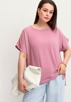 Блуза с круглой горловиной и разрезами