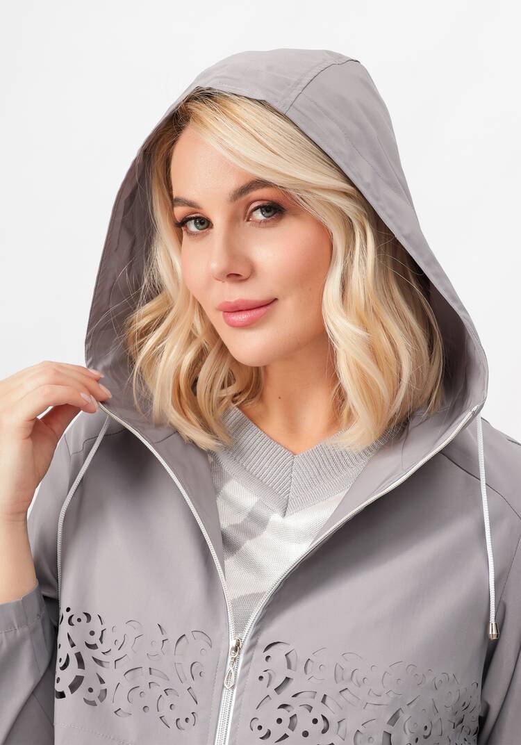 Ветровка с ажурной кокеткой шир.  750, рис. 43