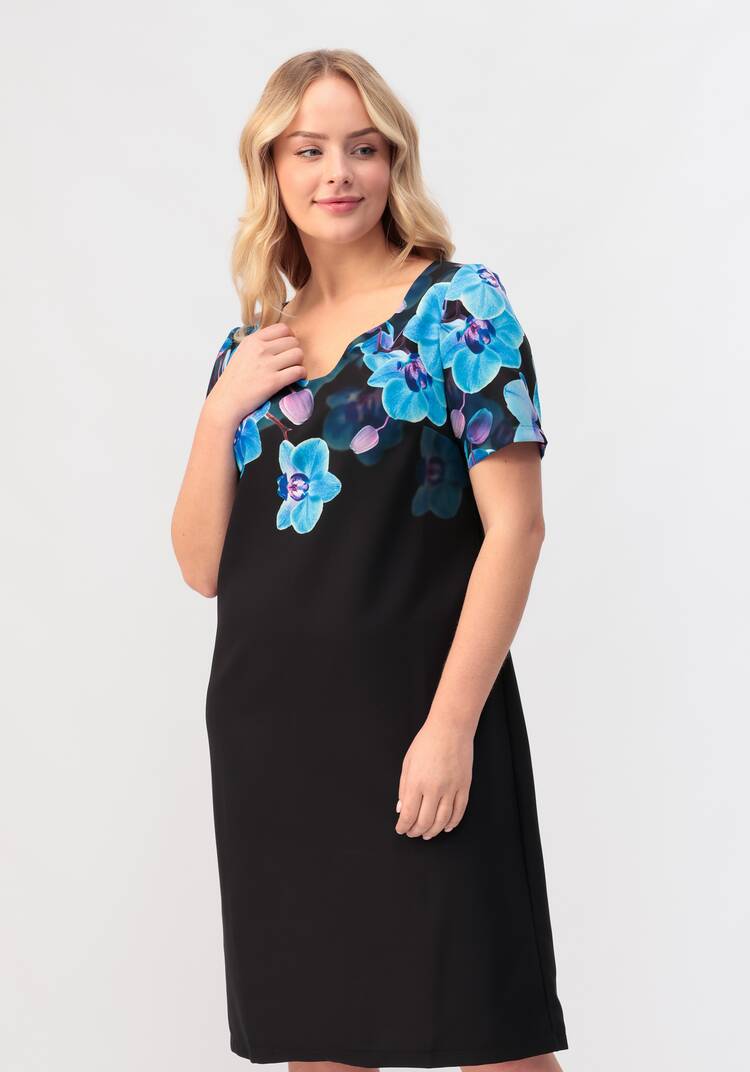 Платье полуприлегающего силуэта с  принтом шир.  750, рис. 17