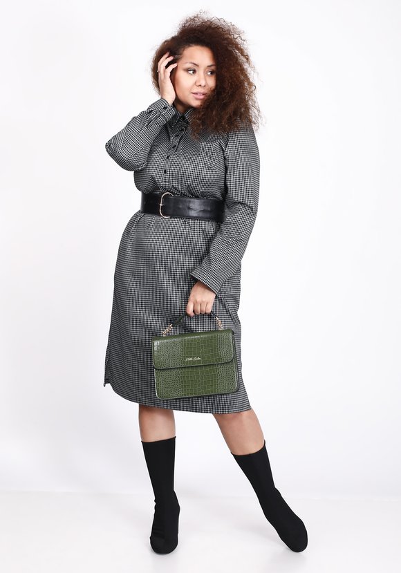 Платье с застежкой на кнопках шир.  580, рис. 6