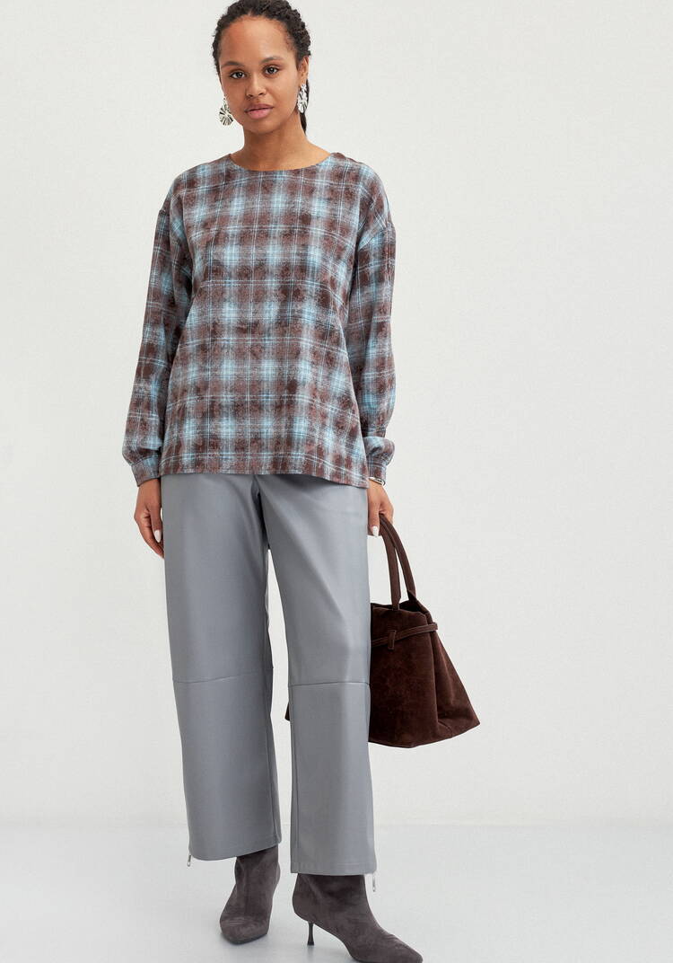 Блуза с застёжкой на спинке шир.  750, рис. 2