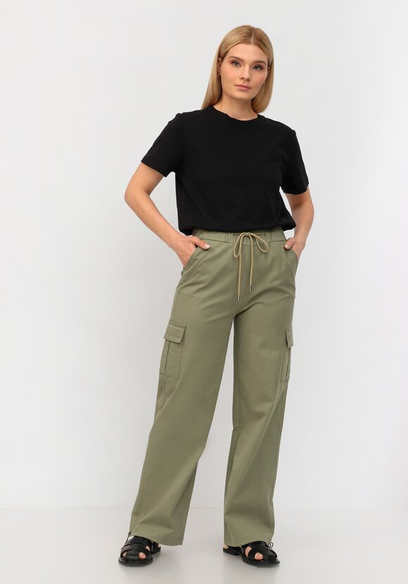 Брюки с боковыми карманами прямые шир.  580, рис. 2