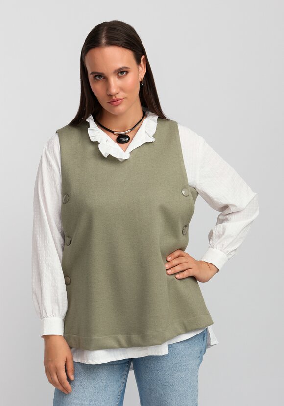 Жилет А-силуэта с дизайнерской застёжкой шир.  580, рис. 9