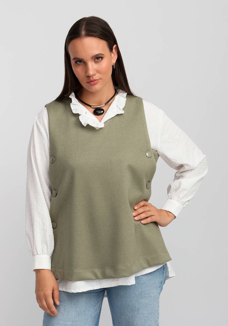 Жилет А-силуэта с дизайнерской застёжкой шир.  750, рис. 9