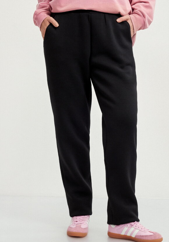 Брюки из футера с начёсом шир.  580, рис. 34