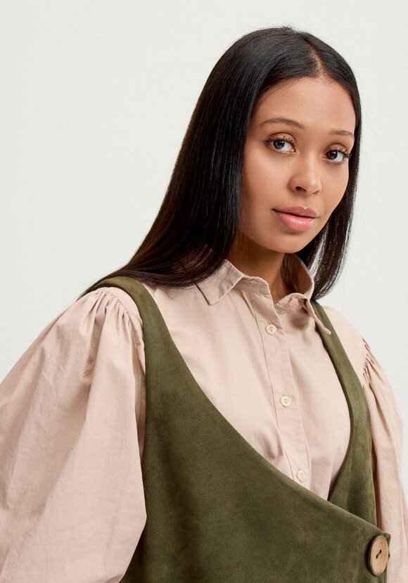 Сарафан с имитацией застёжки шир.  580, рис. 30