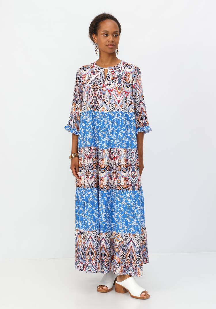 Платье с ярусами и комбинированным принтом шир.  750, рис. 20