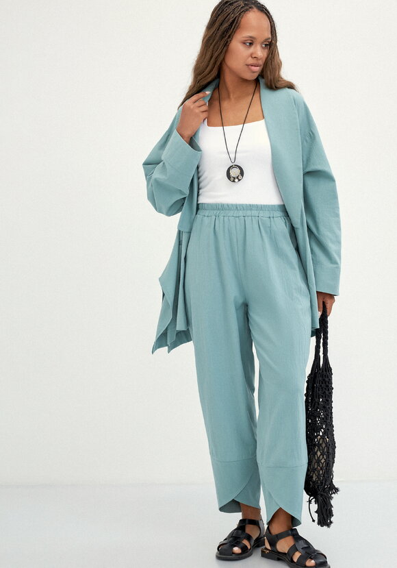 Брюки-тюльпан на резинке шир.  580, рис. 24