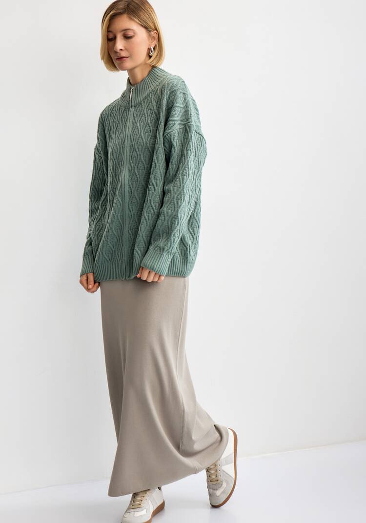 Кардиган на молнии с вязкой в виде ромбов шир.  750, рис. 9