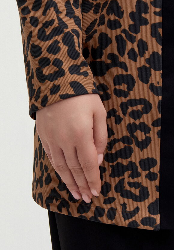 Кардиган с aнималистичным принтом шир.  580, рис. 20