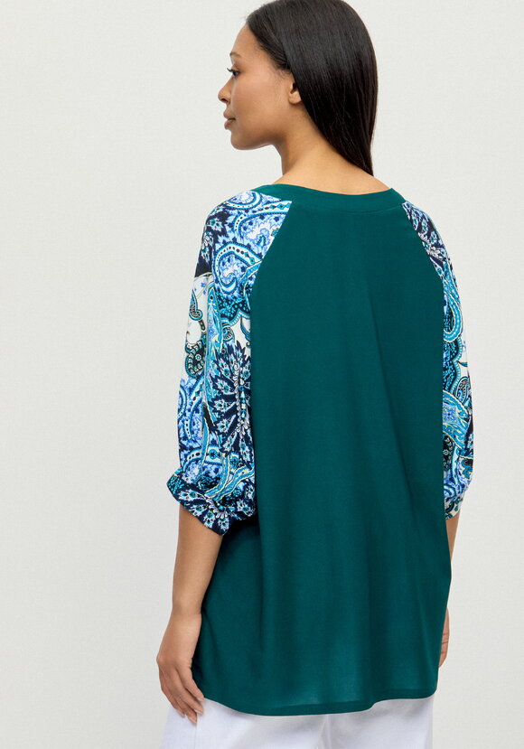 Блуза с цветными рукавами шир.  580, рис. 11