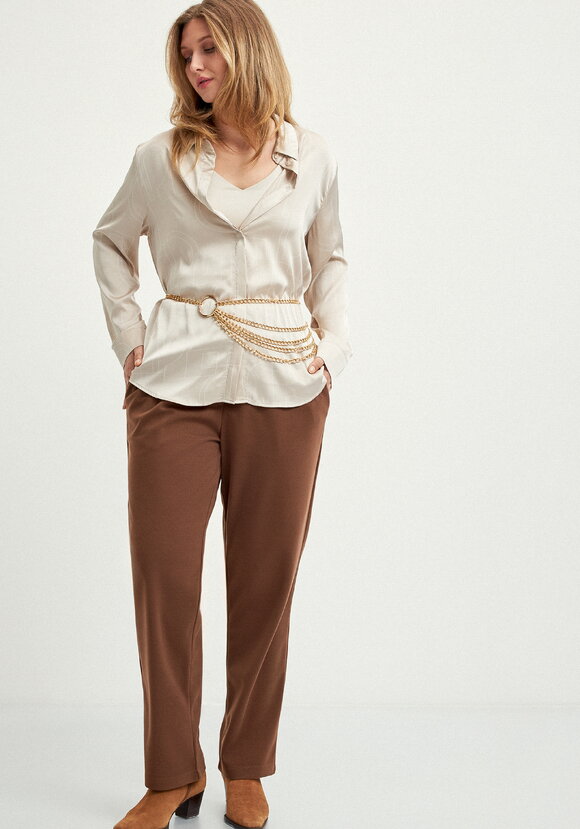 Прямые брюки на резинке с карманами шир.  580, рис. 7