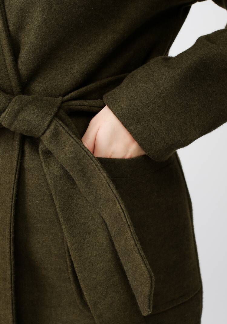 Пальто удлиненное с поясом шир.  750, рис. 29