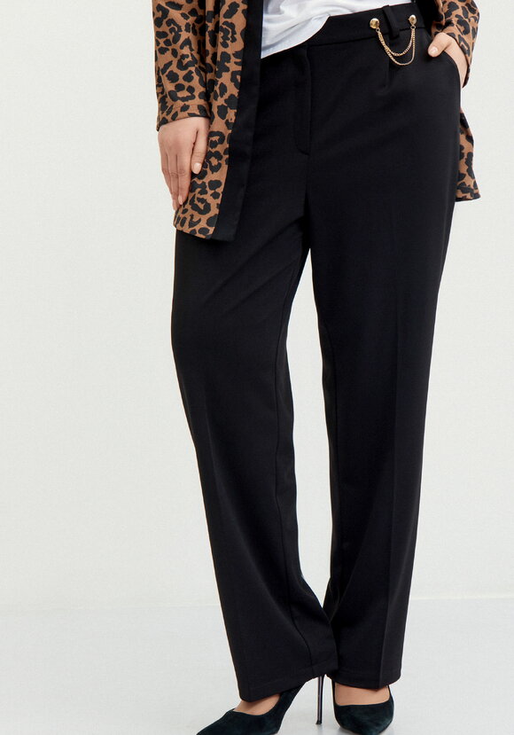 Брюки прямые с дeкором шир.  580, рис. 10