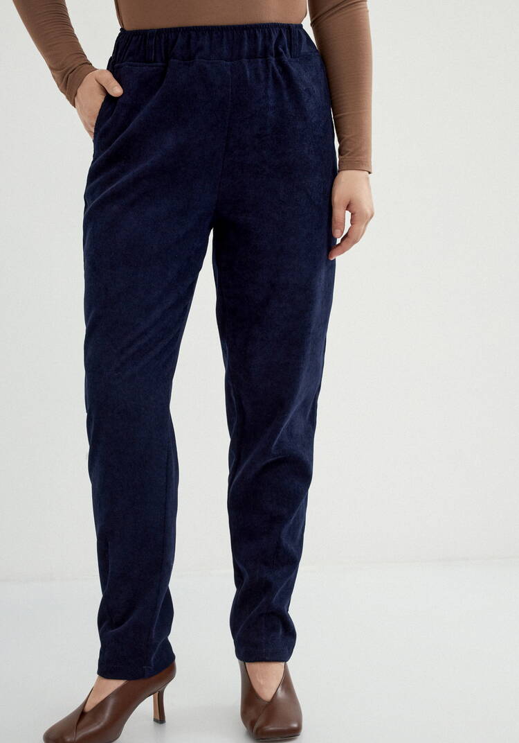 Брюки из микровельвета с комфортным поясом шир.  750, рис. 40