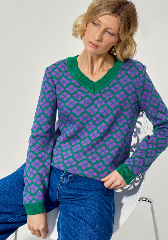 Джемпер женский с V-образным вырезом шир.  580, рис. 15