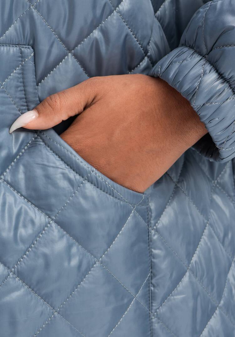 Куртка стёганая с капюшоном шир.  750, рис. 36