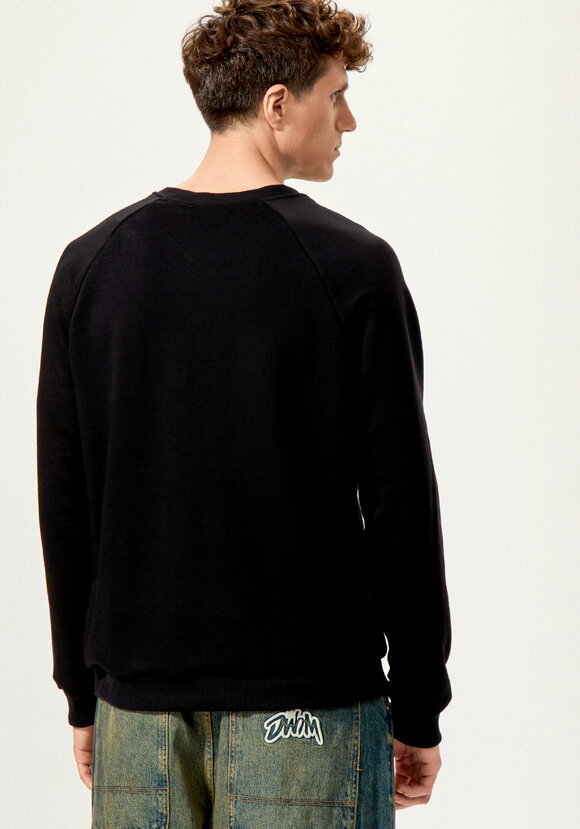 Свитшот с принтом на передней полочке шир.  580, рис. 18