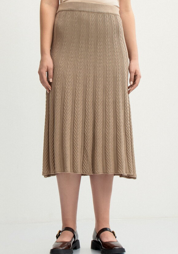 Юбка миди фактурная на широком поясе шир.  580, рис. 4
