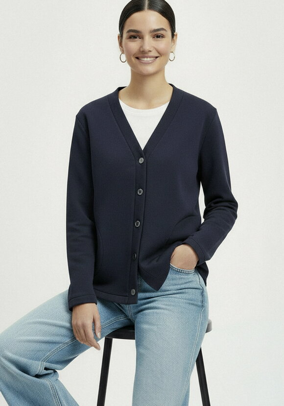 Кардиган на пуговицах утепленный шир.  580, рис. 8