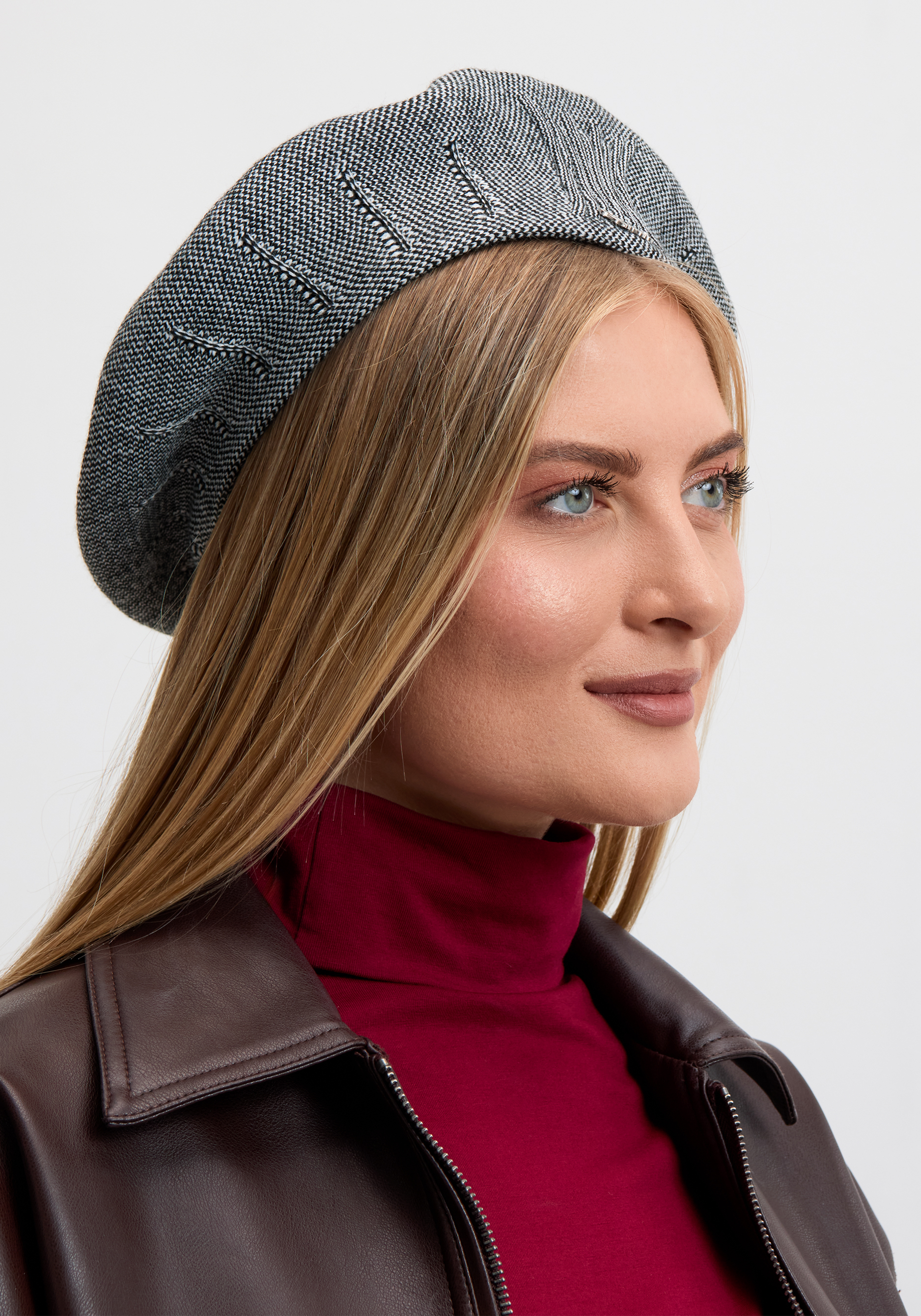 Берет quotНаталья quot 1999₽