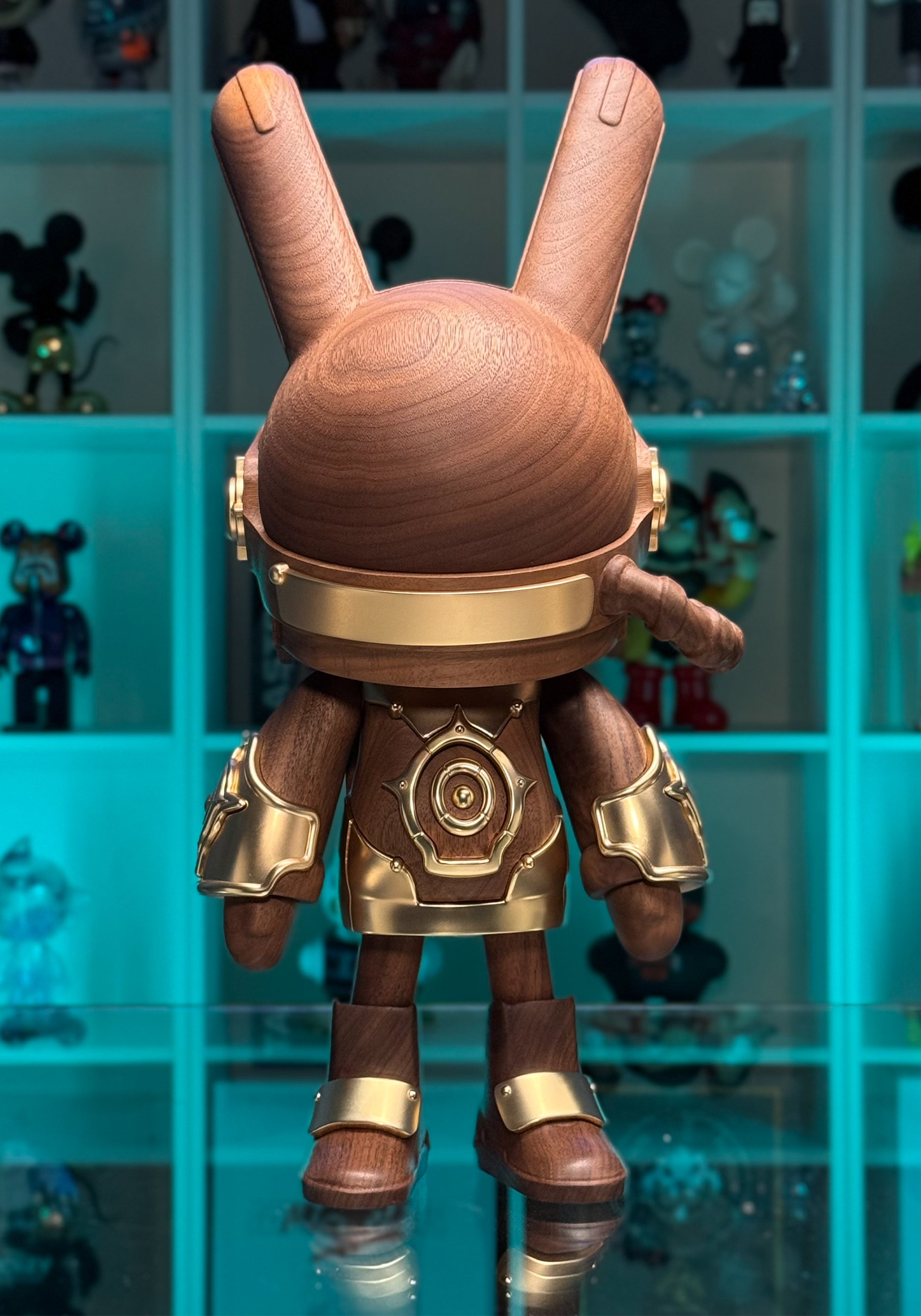 

Фигурка "Робби икс ЯнРан Чен"