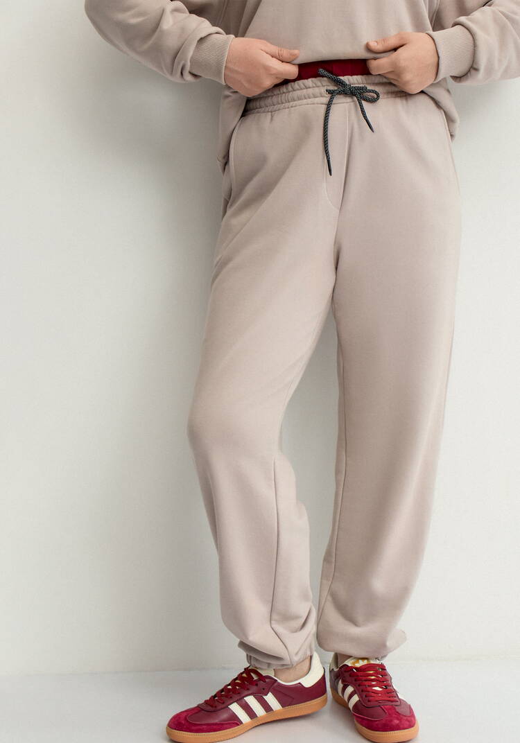 Джоггеры из футера с эластичным поясом шир.  750, рис. 4