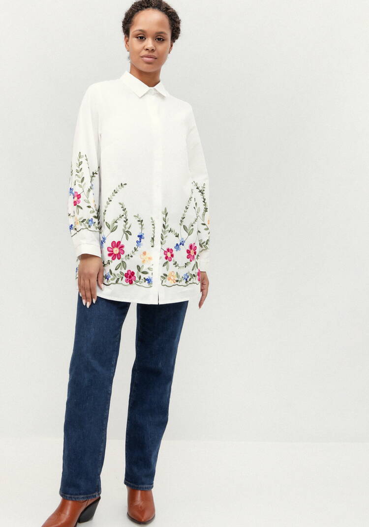 Рубашка с цветочной вышивкой шир.  750, рис. 26