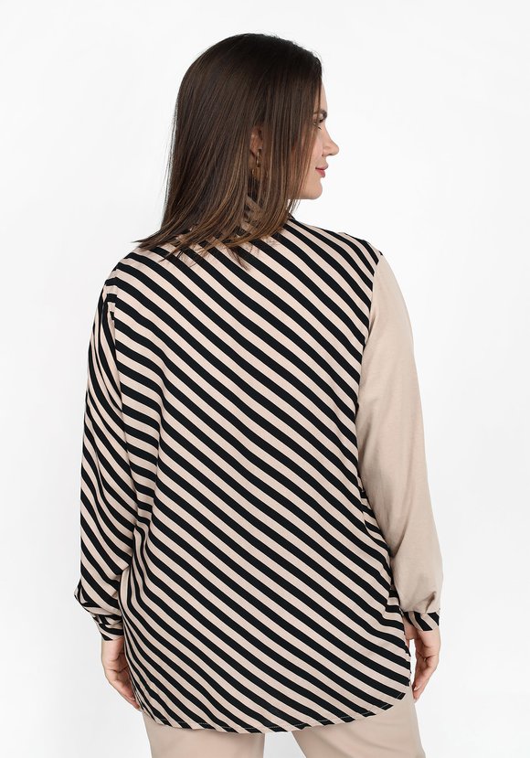 Блузка с комбинированной тканью шир.  580, рис. 3