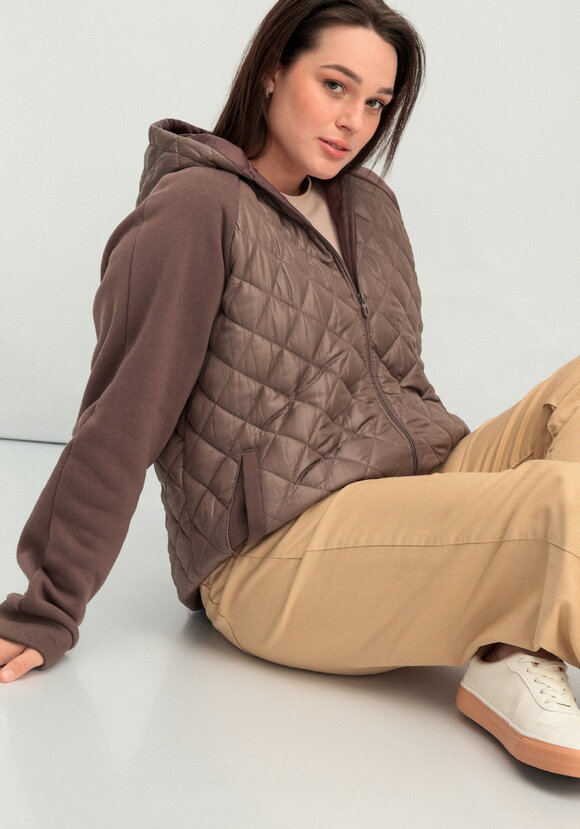 Толстовка с капюшоном и стежкой шир.  580, рис. 26